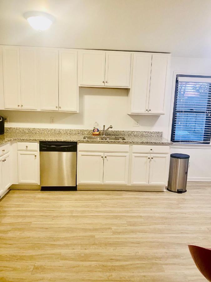 Cozy Condo, Minutes From Broadwy, Sleeps 5 Nashville Exterior foto